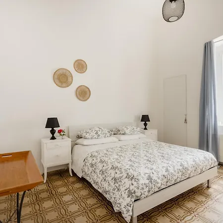 Maison Valentina * מונופולי