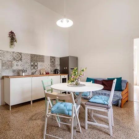 Maison Valentina