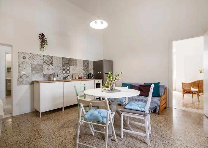 Maison Valentina